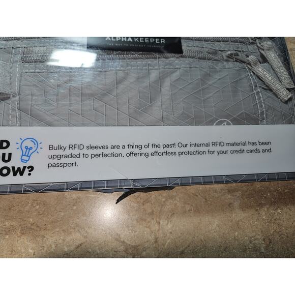 Alpha Keeper RFID Money Travel Belt‎ Passport Holder Fanny Pack Silver New - Picture 6 of 7